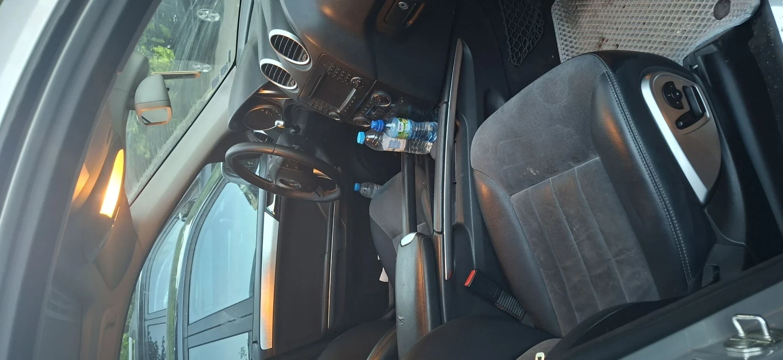 Mercedes-Benz ML 320, снимка 5 - Автомобили и джипове - 54992708