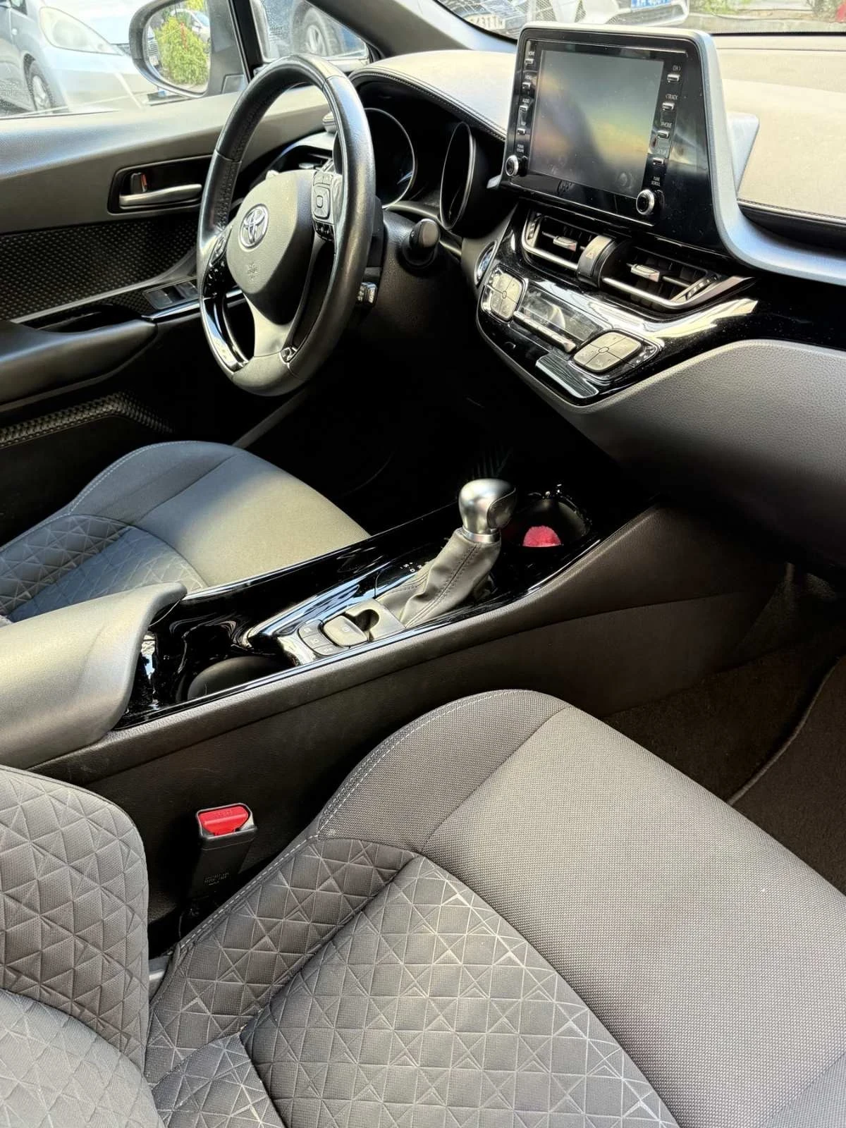 Toyota C-HR | Mobile.bg � ����������� 17