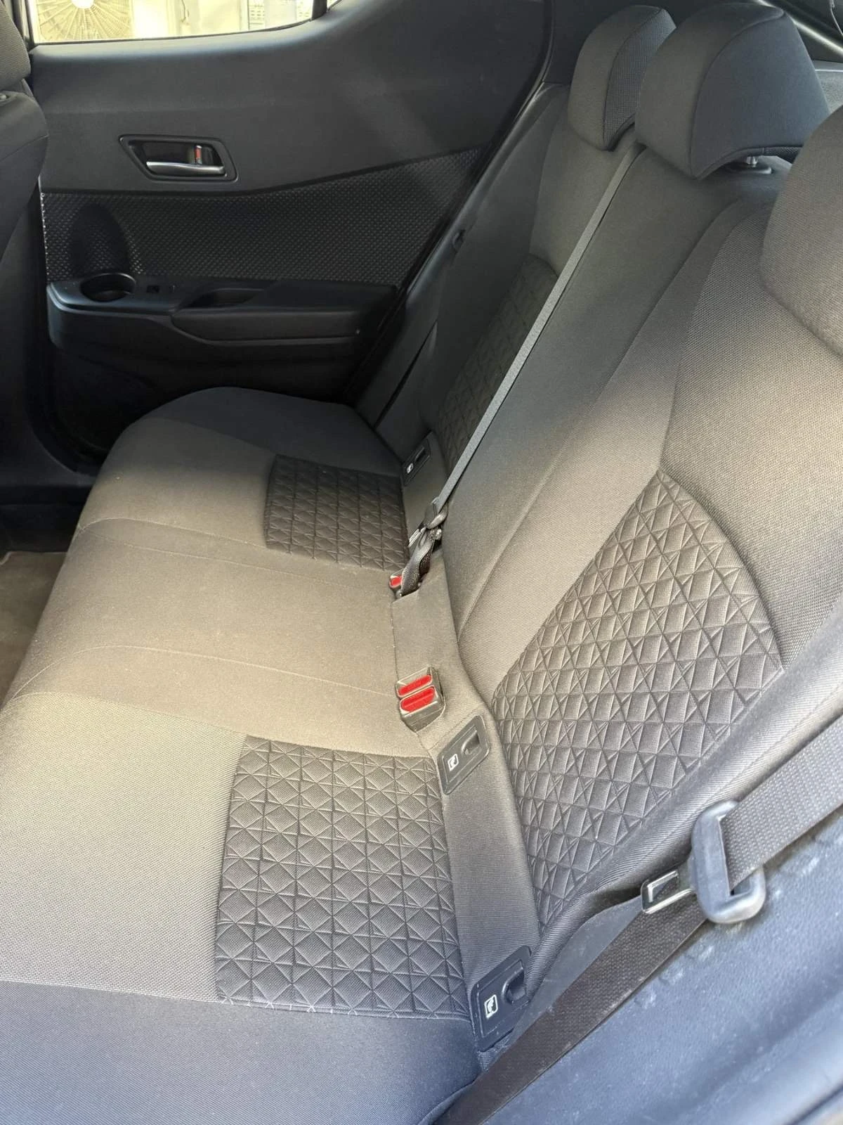 Toyota C-HR | Mobile.bg � ����������� 12