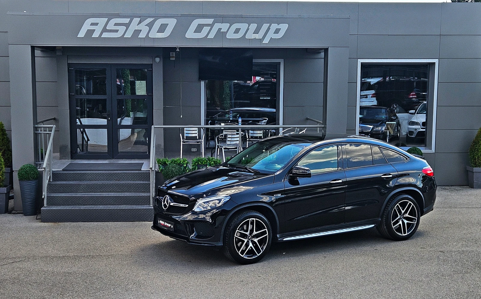 Mercedes-Benz GLE Coupe 43AMG/ТVx3/PANO/HUD/DISTR/360CAM/BANG&OL/ПОДГР/LIZ, снимка 17 - Автомобили и джипове - 55527407
