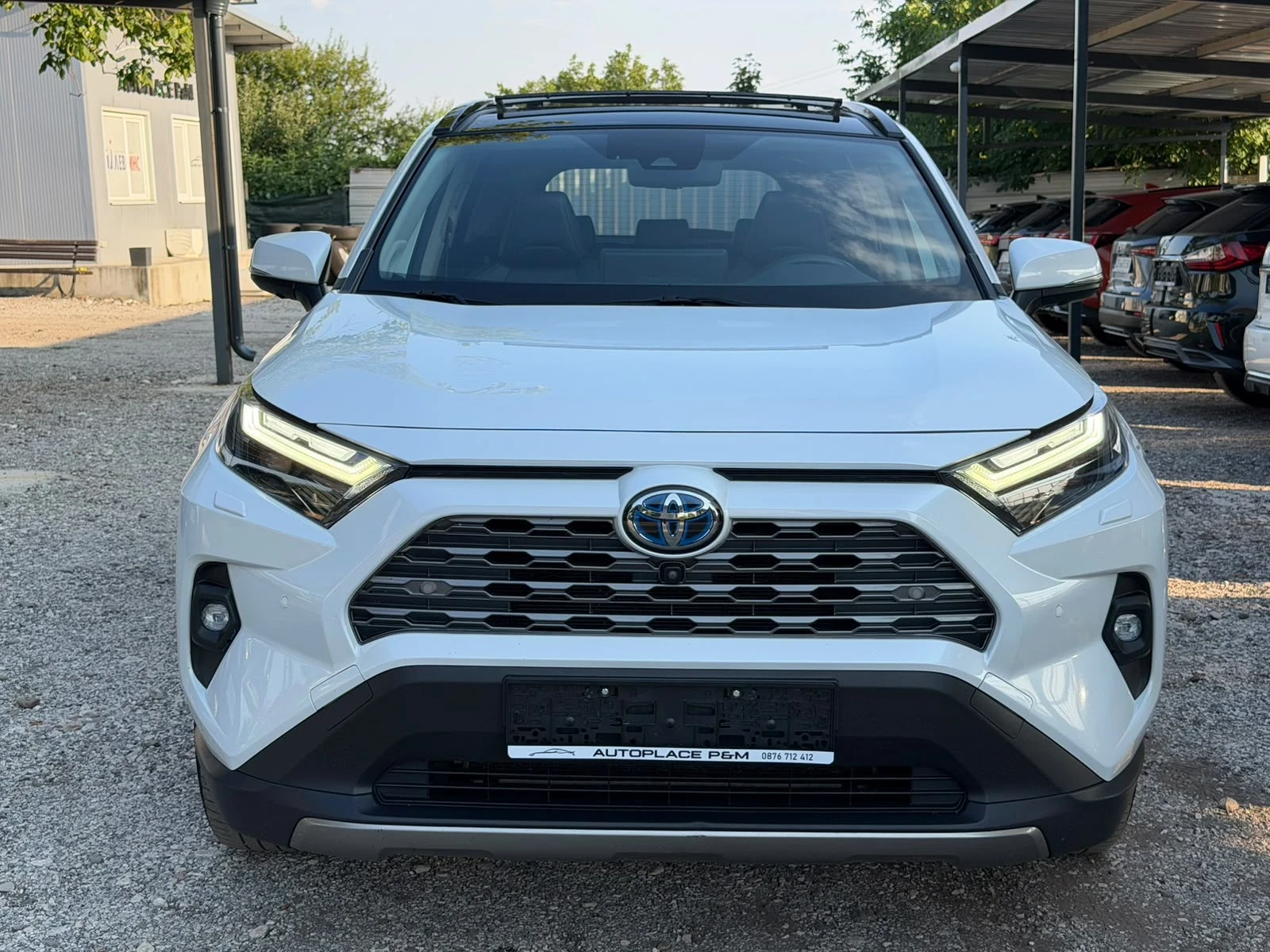 Toyota Rav4 /Facelift/Executive/Panorama/Relax+ HHC, снимка 2 - Автомобили и джипове - 55563701