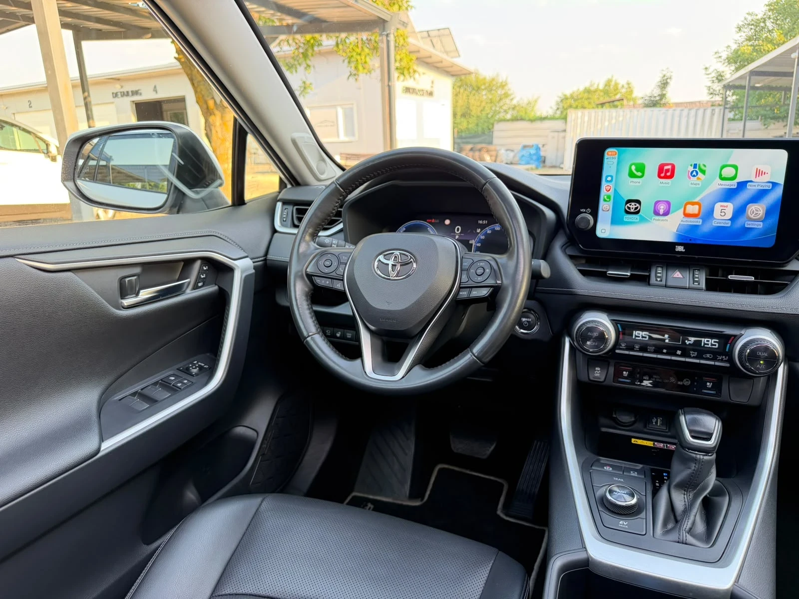 Toyota Rav4 /Facelift/Executive/Panorama/Relax+ HHC, снимка 7 - Автомобили и джипове - 55563701