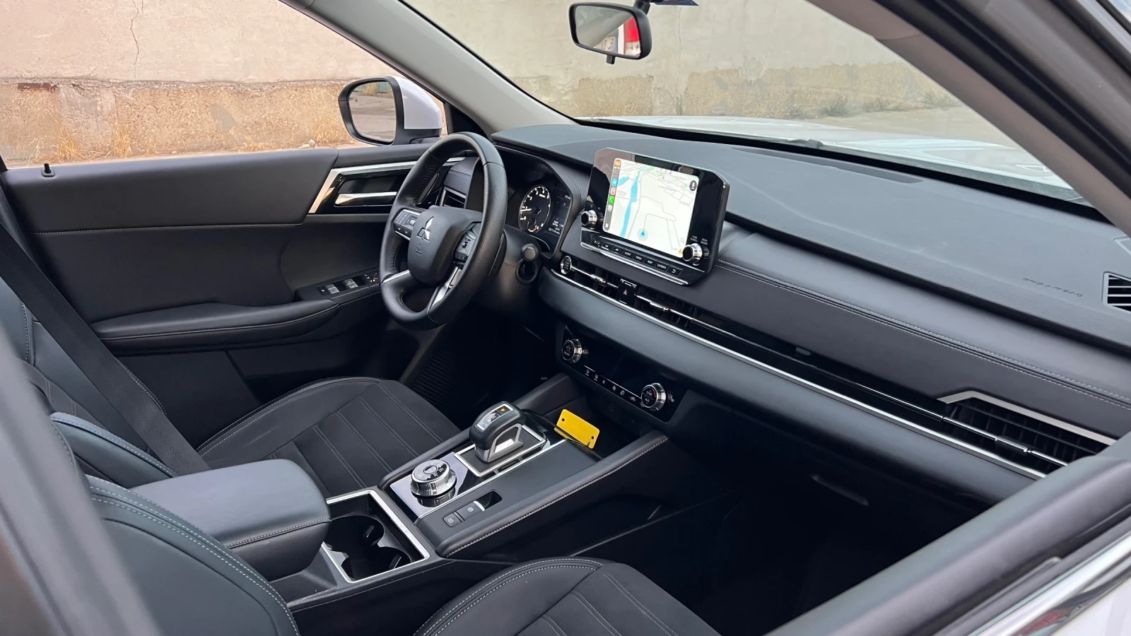 Mitsubishi Outlander 2.5/181hp/TOP/360/SE/4x4/ 6+ 1, снимка 7 - Автомобили и джипове - 55909901