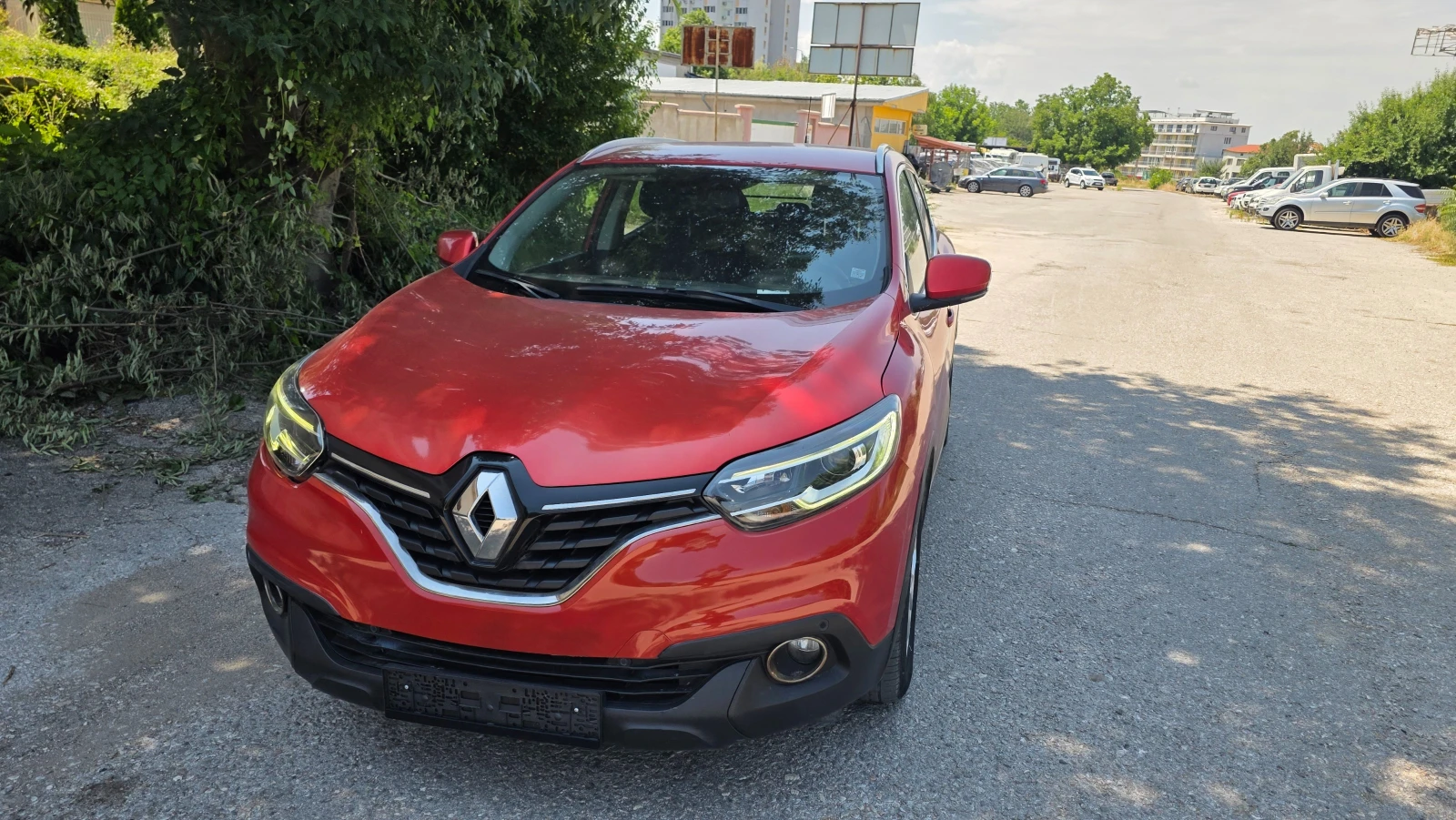 Renault Kadjar 1.5dci, снимка 12 - Автомобили и джипове - 56075314