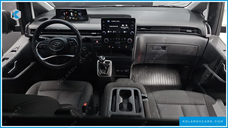 Hyundai Staria STARIA CARGO 3-SEATER Kolarov | Cars, снимка 9 - Бусове и автобуси - 52132688