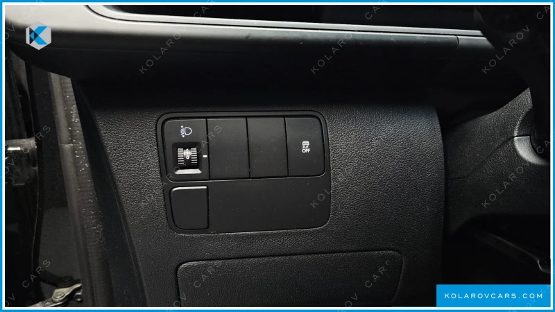 Hyundai Staria STARIA CARGO 3-SEATER Kolarov | Cars, снимка 8 - Бусове и автобуси - 52132688