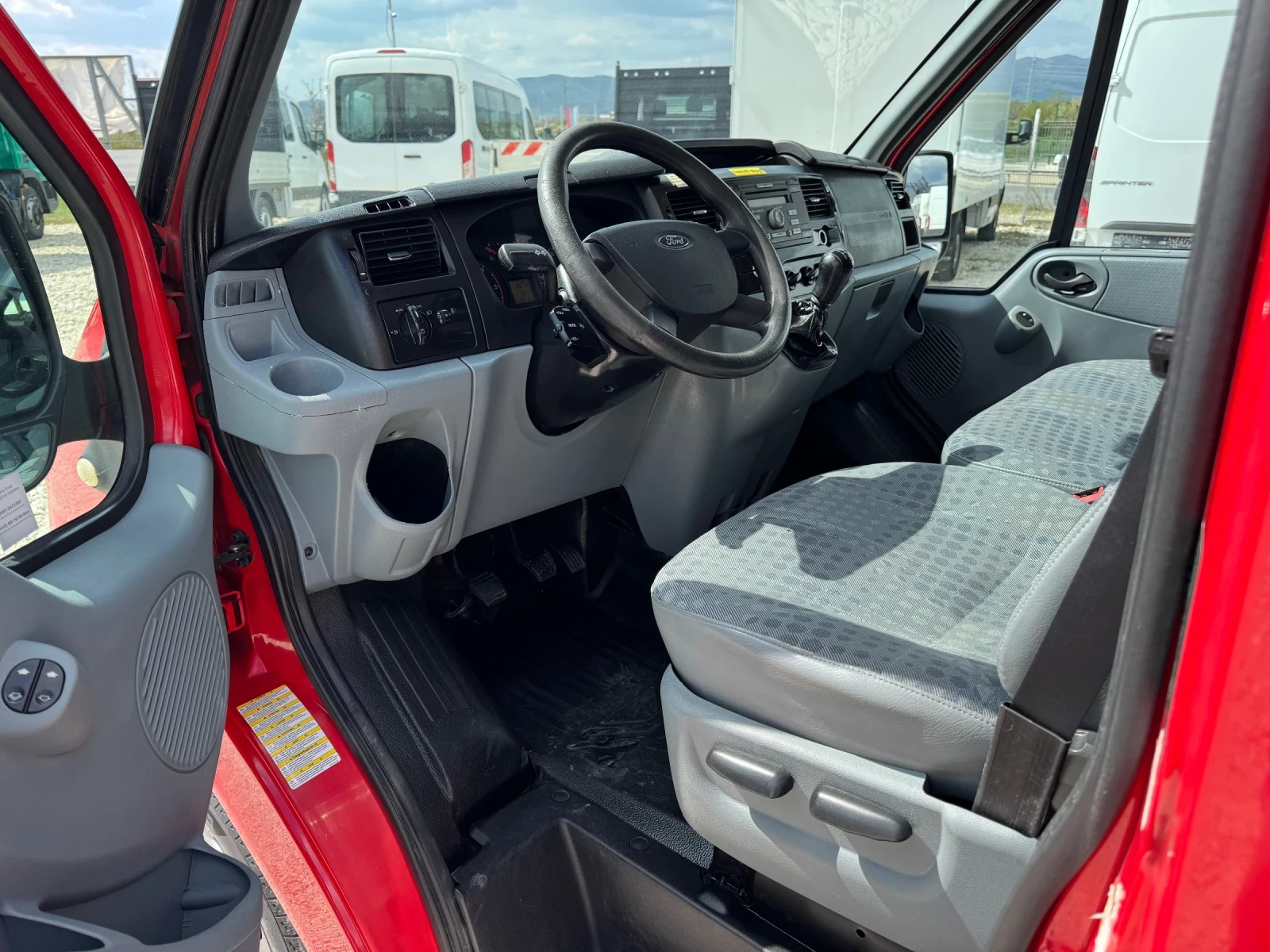 Ford Transit Лизинг, снимка 13 - Бусове и автобуси - 54155301