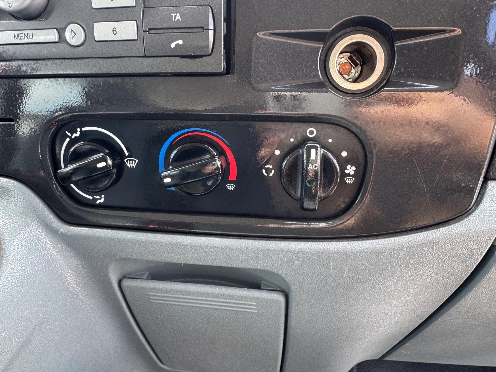 Ford Transit Лизинг, снимка 12 - Бусове и автобуси - 54155301