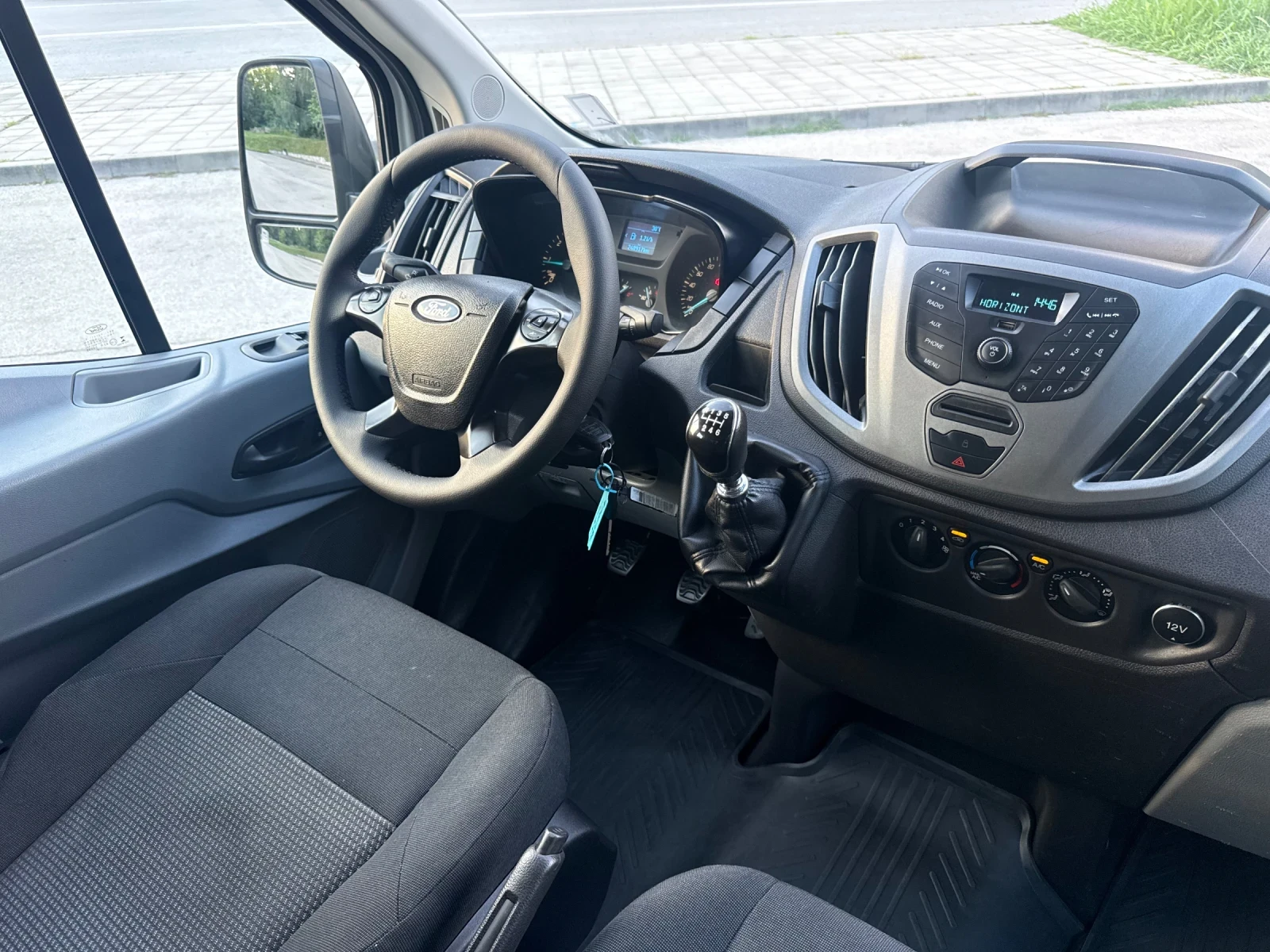 Ford Transit 2.0 двойна гума 170 к.с, снимка 12 - Бусове и автобуси - 55332015