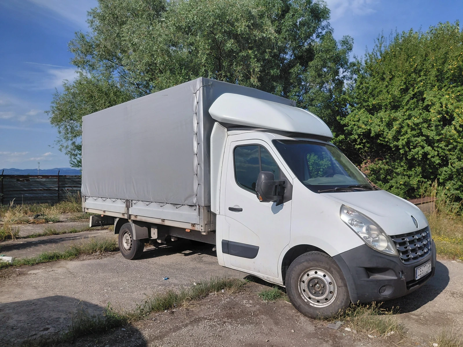 Renault Master 2.7