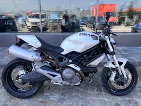     Ducati Monster 696