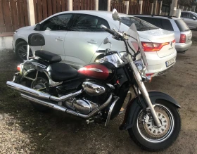  Suzuki Intruder