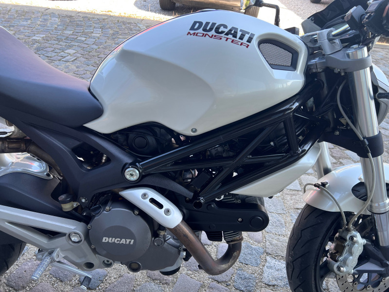Ducati Monster 696, снимка 10 - Мотоциклети и мототехника - 44978071