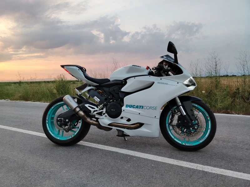 Ducati Panigale 899, снимка 5 - Мотоциклети и мототехника - 52665255