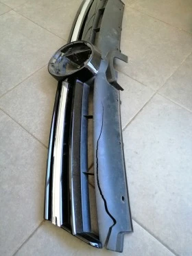 Оригинална решетка за Фолксваген Голф 7...5G0853653...5G0853653Q..., снимка 2