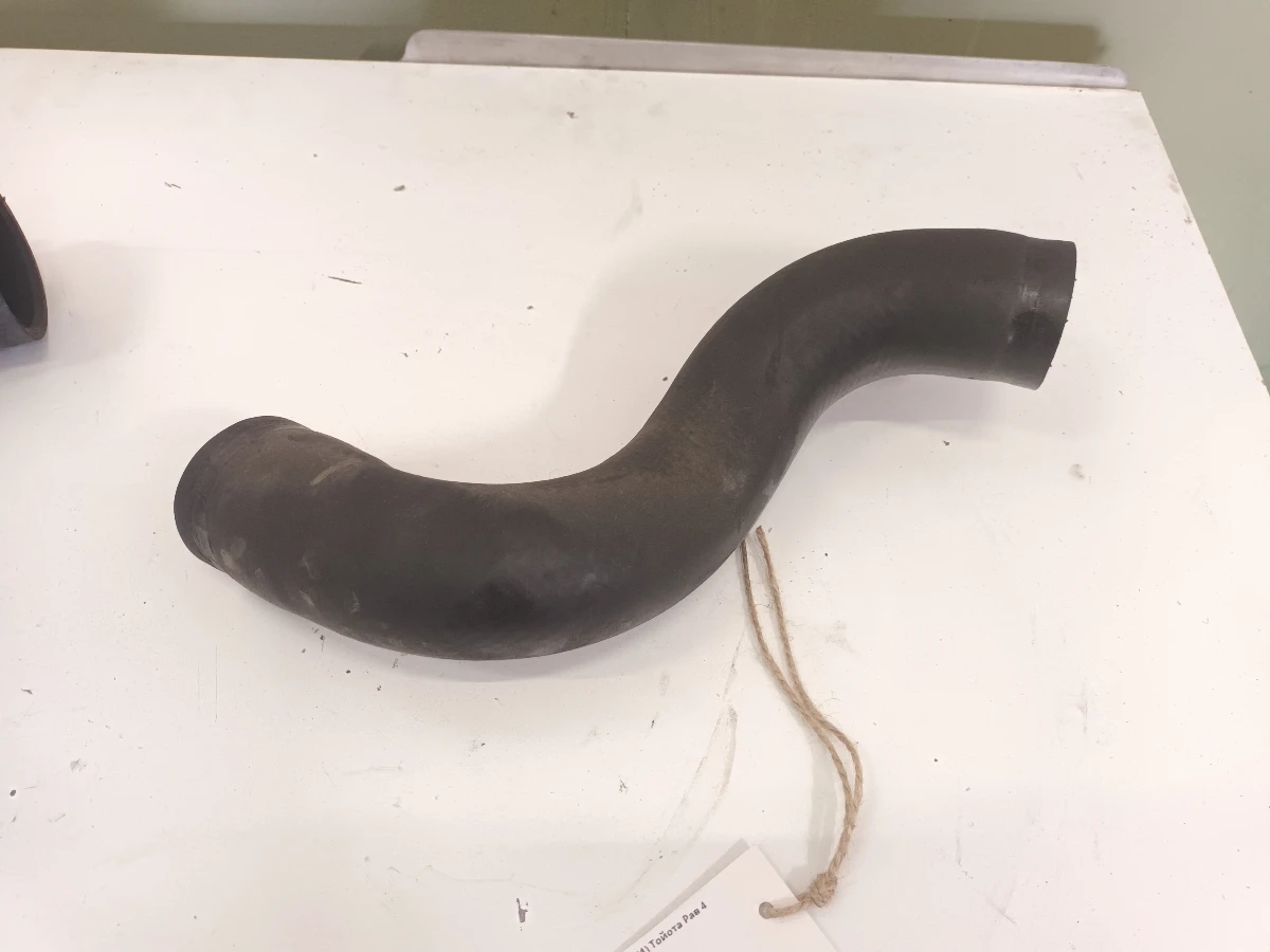 маркуч турбо (1) Тойота Рав 4 2.2 д кат бл