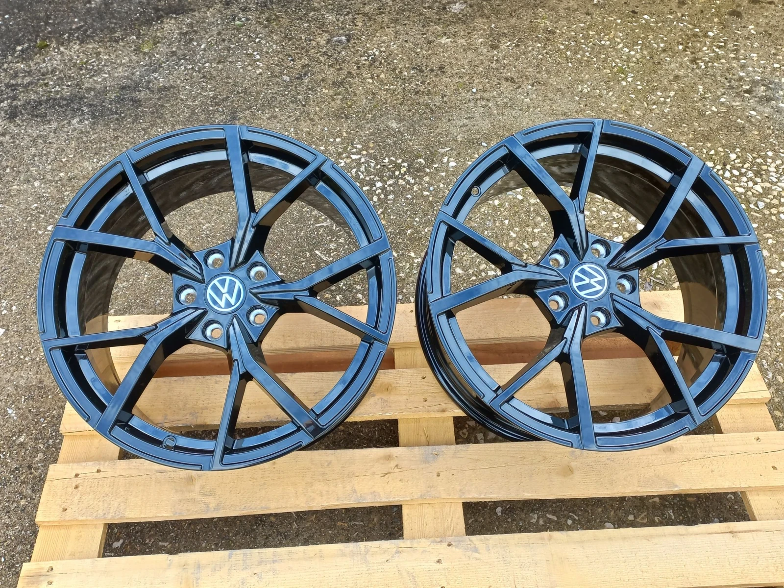 ������ �� VW | Mobile.bg � ����������� 9