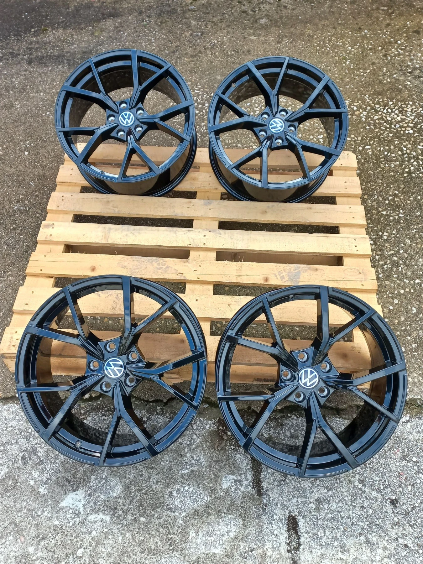 ������ �� VW | Mobile.bg � ����������� 7