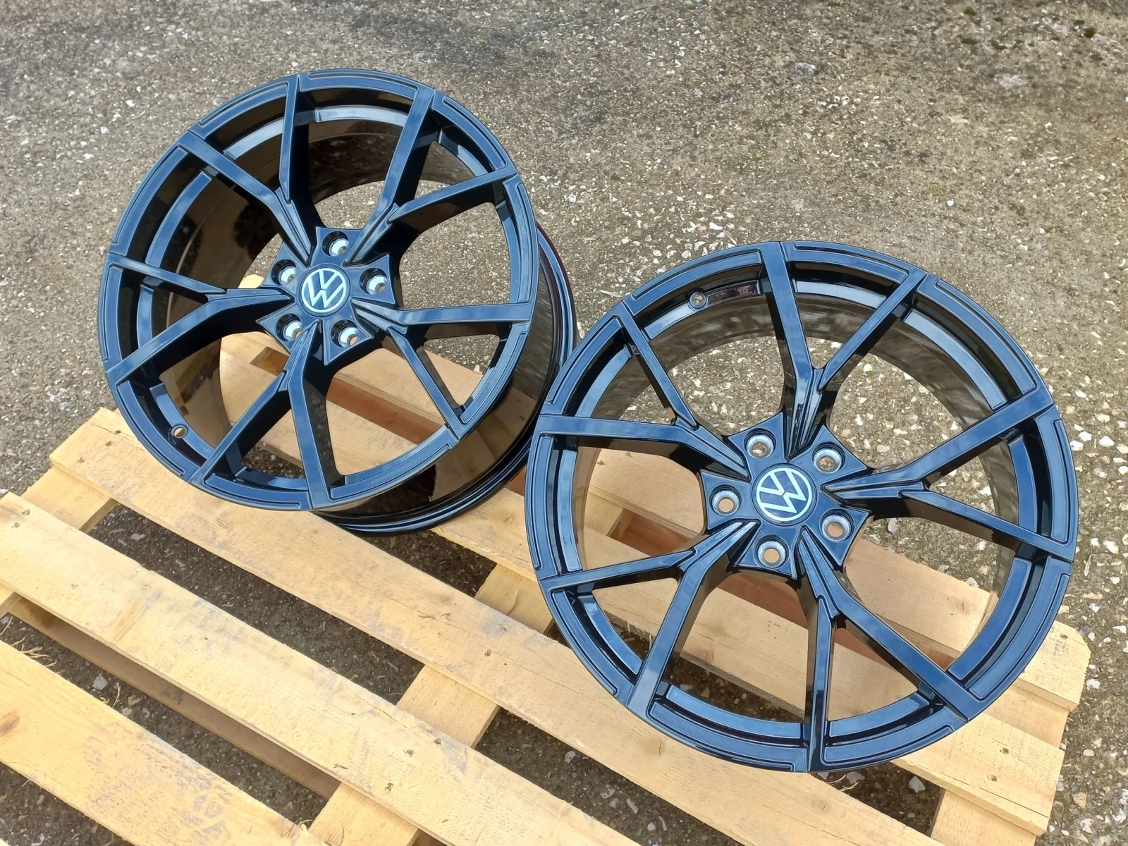 ������ �� VW | Mobile.bg � ����������� 10
