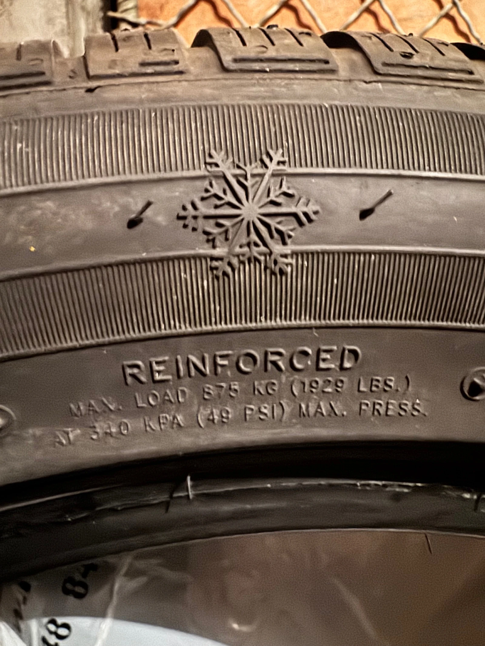 ���� 235/50R19 | Mobile.bg � ����������� 2