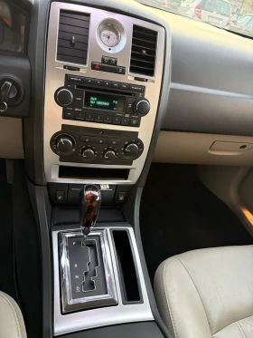 Chrysler 300c, снимка 12