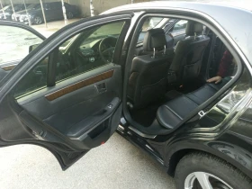 Mercedes-Benz E 200, снимка 12