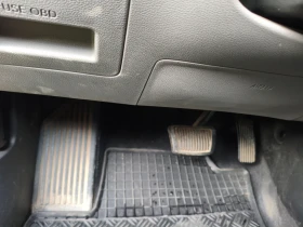 Hyundai Elantra, снимка 12