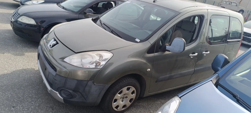 Peugeot Partner 1.6 HDi, снимка 7 - Автомобили и джипове - 32904249