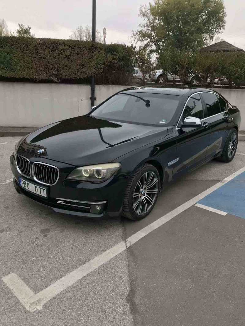 BMW 750 F01, снимка 1 - Автомобили и джипове - 46370966