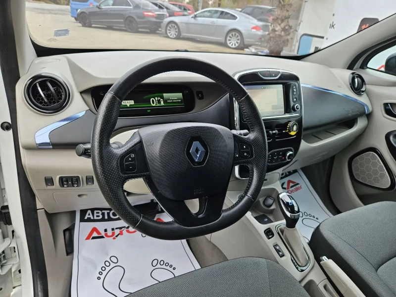 Renault Zoe 53.000km= НАВИГАЦИЯ= КАМЕРА= KEYLESS, снимка 8 - Автомобили и джипове - 47983018