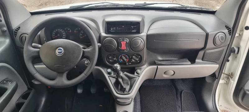 Fiat Doblo 1.9 JTD klima italy, снимка 13 - Автомобили и джипове - 47993225