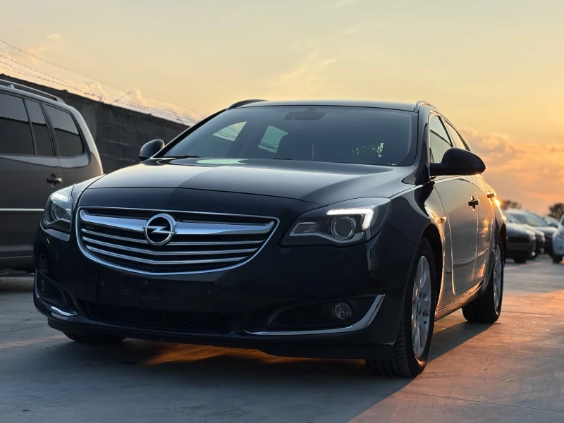 Opel Insignia 2.0 CDTi* Navi* LED* Xenon* Кожа* Дигитал* , снимка 2 - Автомобили и джипове - 51441663