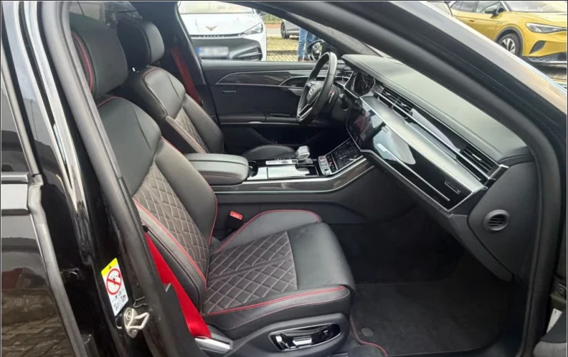 Audi S8 V8/571HP/PANO/HUD/MATRIX/360/QUATTRO/786v, снимка 13 - Автомобили и джипове - 52245580