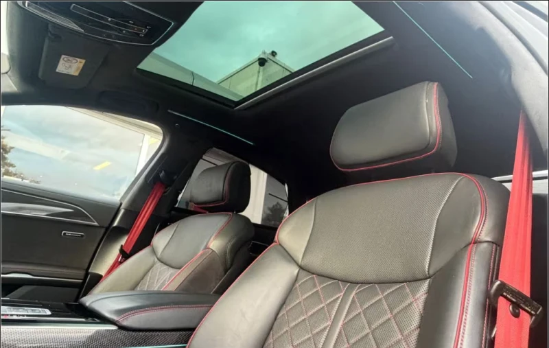 Audi S8 V8/571HP/PANO/HUD/MATRIX/360/QUATTRO/786v, снимка 12 - Автомобили и джипове - 52245580