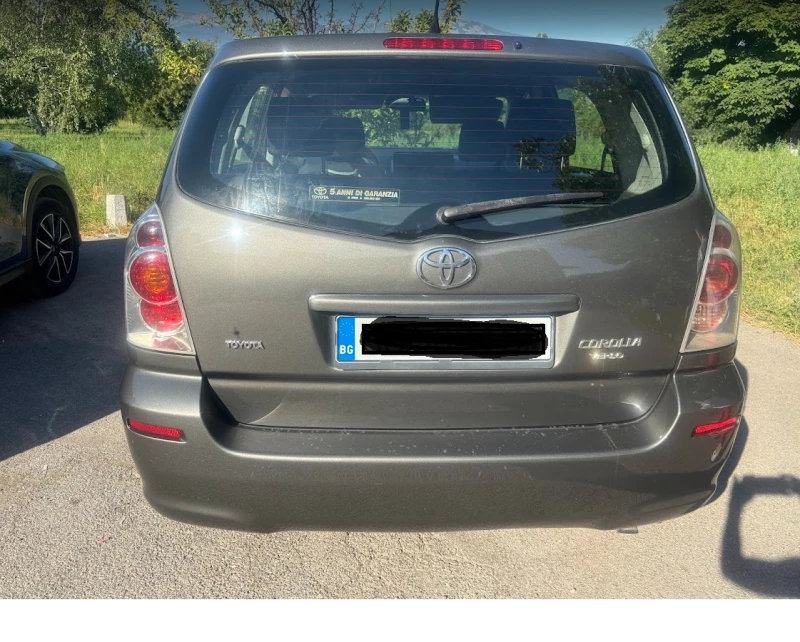 Toyota Corolla verso, снимка 4 - Автомобили и джипове - 52428748