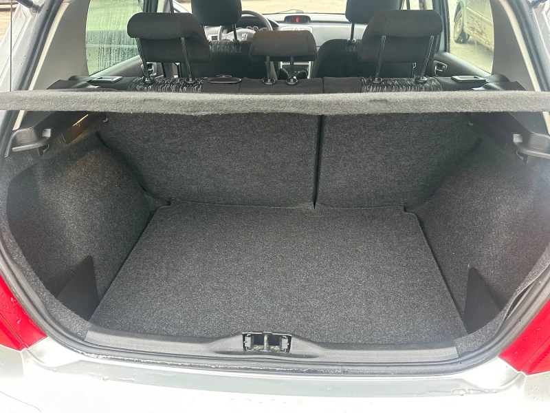Peugeot 307 2.0 HDI 90 kc, снимка 11 - Автомобили и джипове - 52682067