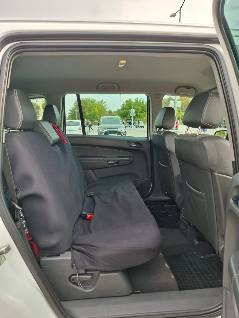 Opel Zafira 2009 B 1.8 I 16V (140 Hp) AT, снимка 5 - Автомобили и джипове - 52867744
