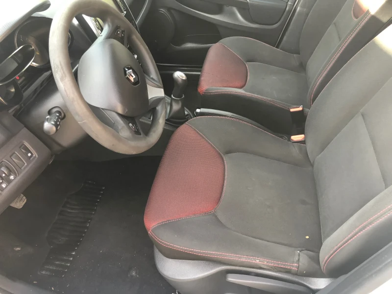 Renault Clio 15 tdi, снимка 5 - Автомобили и джипове - 53275829
