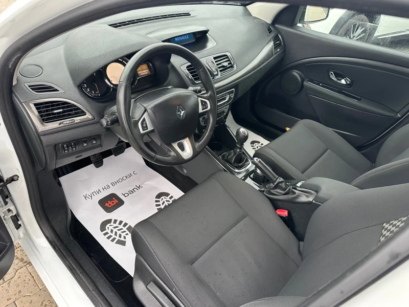 Renault Megane 1.3i Led Парктроник 6 скорости , снимка 11 - Автомобили и джипове - 53563480