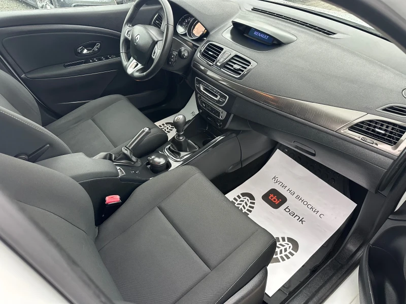 Renault Megane 1.3i Led Парктроник 6 скорости , снимка 14 - Автомобили и джипове - 53563480