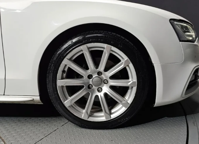 Audi A5 2.0 TDI Quattro - изображение 5
