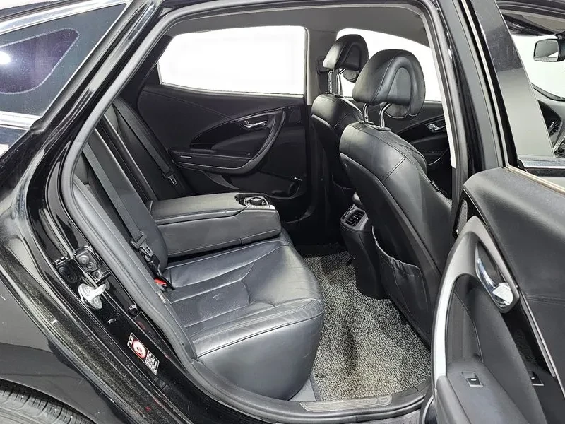 Hyundai Grandeur 2.4, снимка 12 - Автомобили и джипове - 54626099