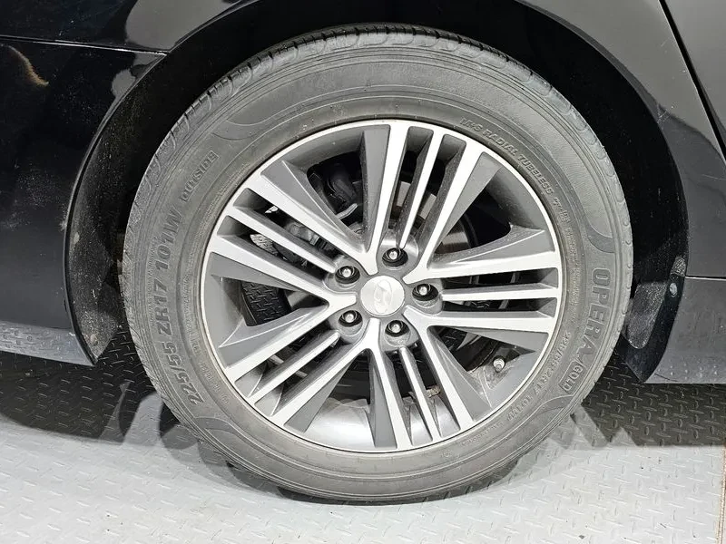 Hyundai Grandeur 2.4, снимка 5 - Автомобили и джипове - 54626099