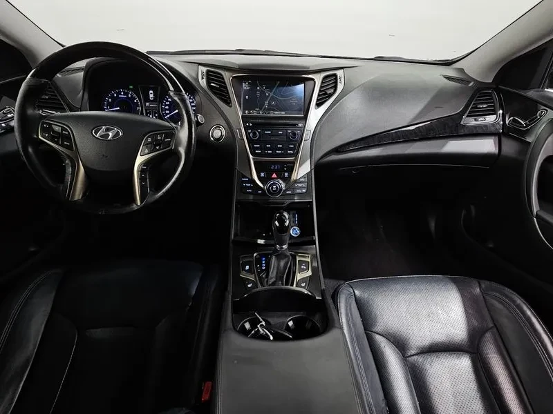Hyundai Grandeur 2.4, снимка 7 - Автомобили и джипове - 54626099