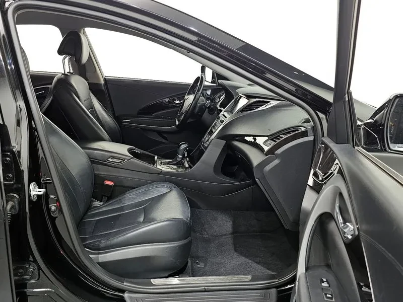 Hyundai Grandeur 2.4, снимка 11 - Автомобили и джипове - 54626099