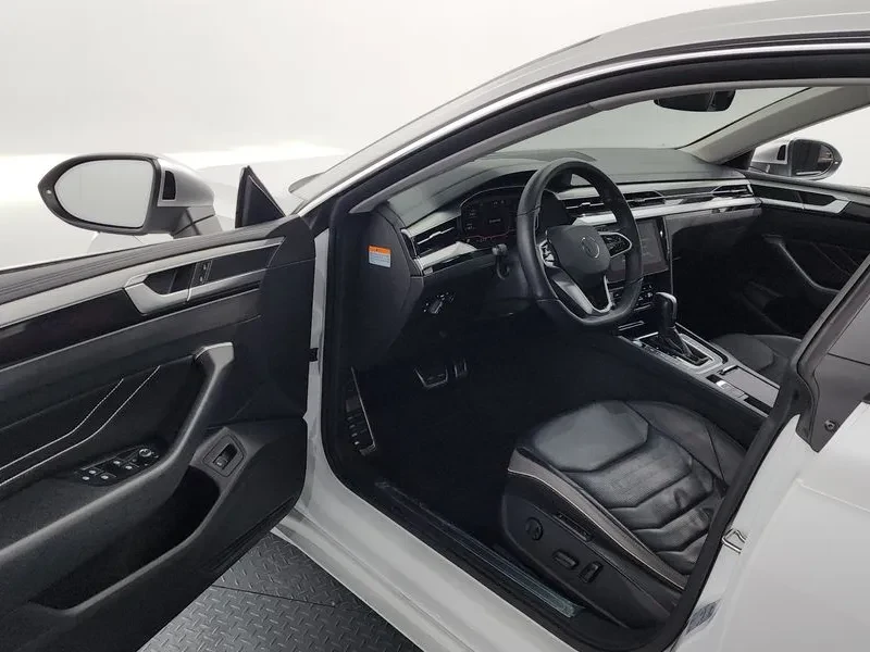 VW Arteon 2.0 Tdi Prestige, снимка 10 - Автомобили и джипове - 55085880