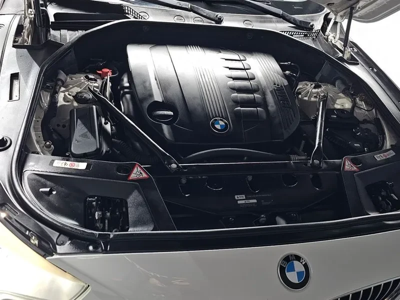 BMW 530 Gt (F07) 30D, снимка 6 - Автомобили и джипове - 55949847