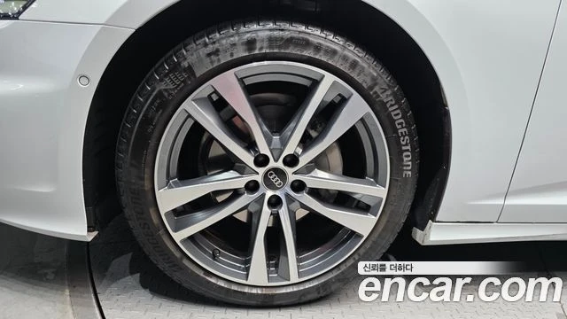 Audi A6, снимка 5 - Автомобили и джипове - 56089283