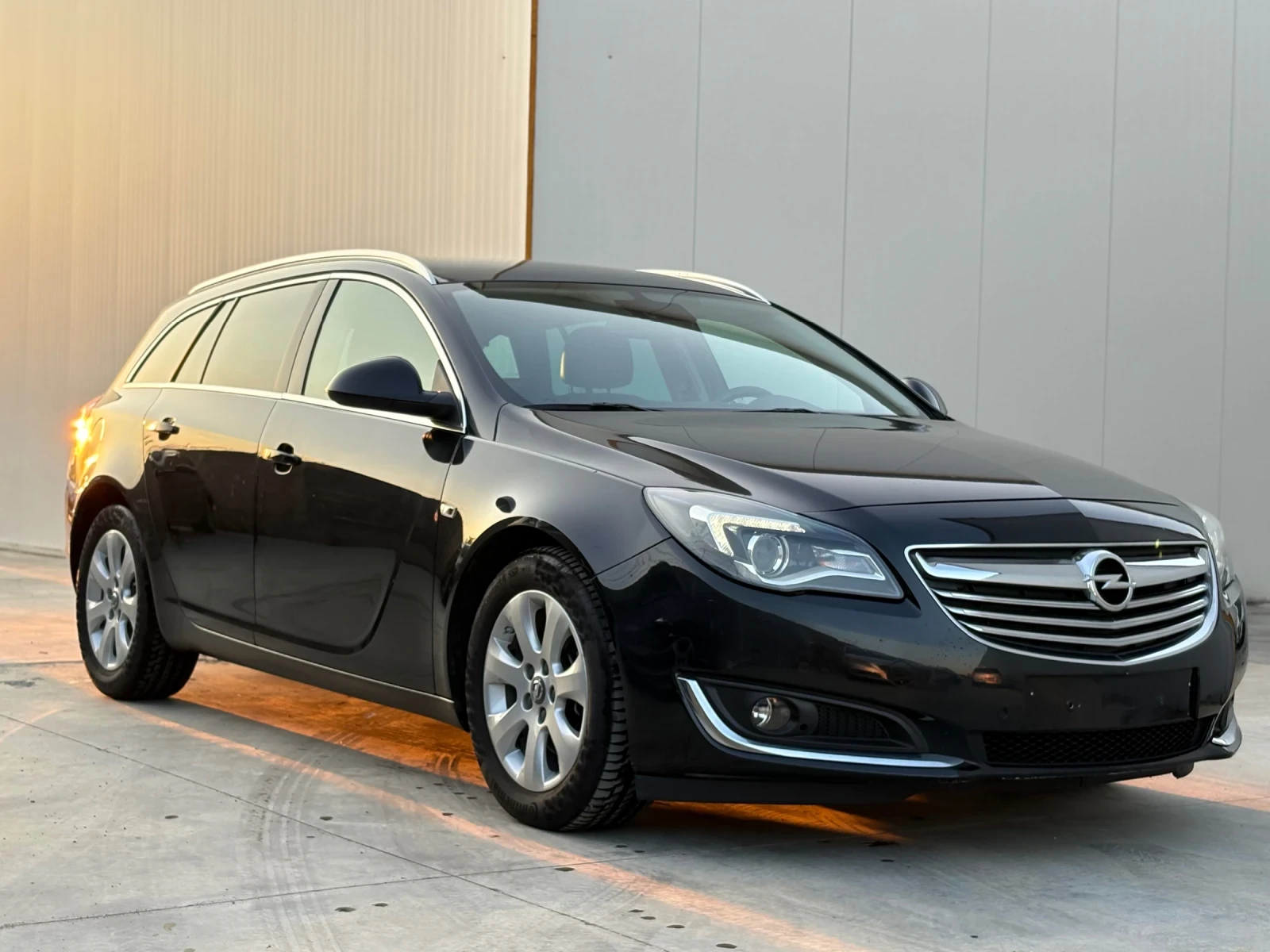 Opel Insignia 2.0 CDTi* Navi* LED* Xenon* Кожа* Дигитал* , снимка 1