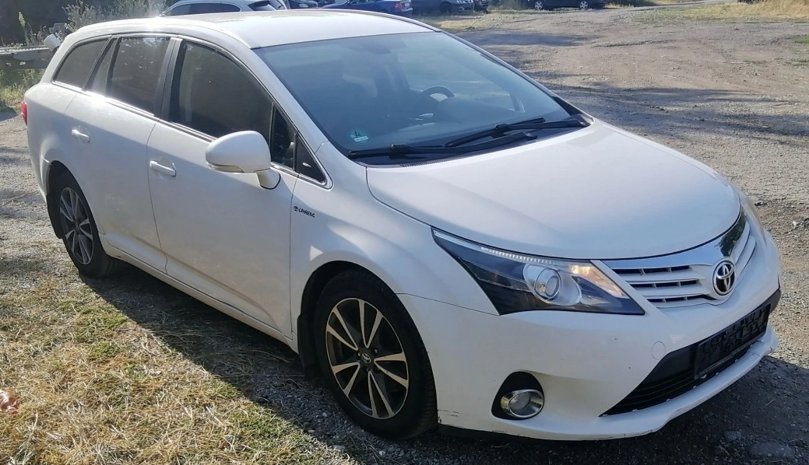 Toyota Avensis 2.2d4d Germany, Navi, Camera - изображение 3